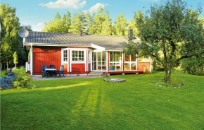 Awesome home in Ambjörnarp with Sauna, WiFi and 4 Bedrooms, Ambjörnarp